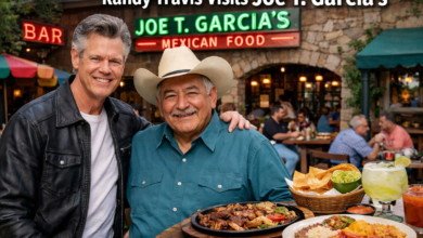randy travis visit joe t garcia